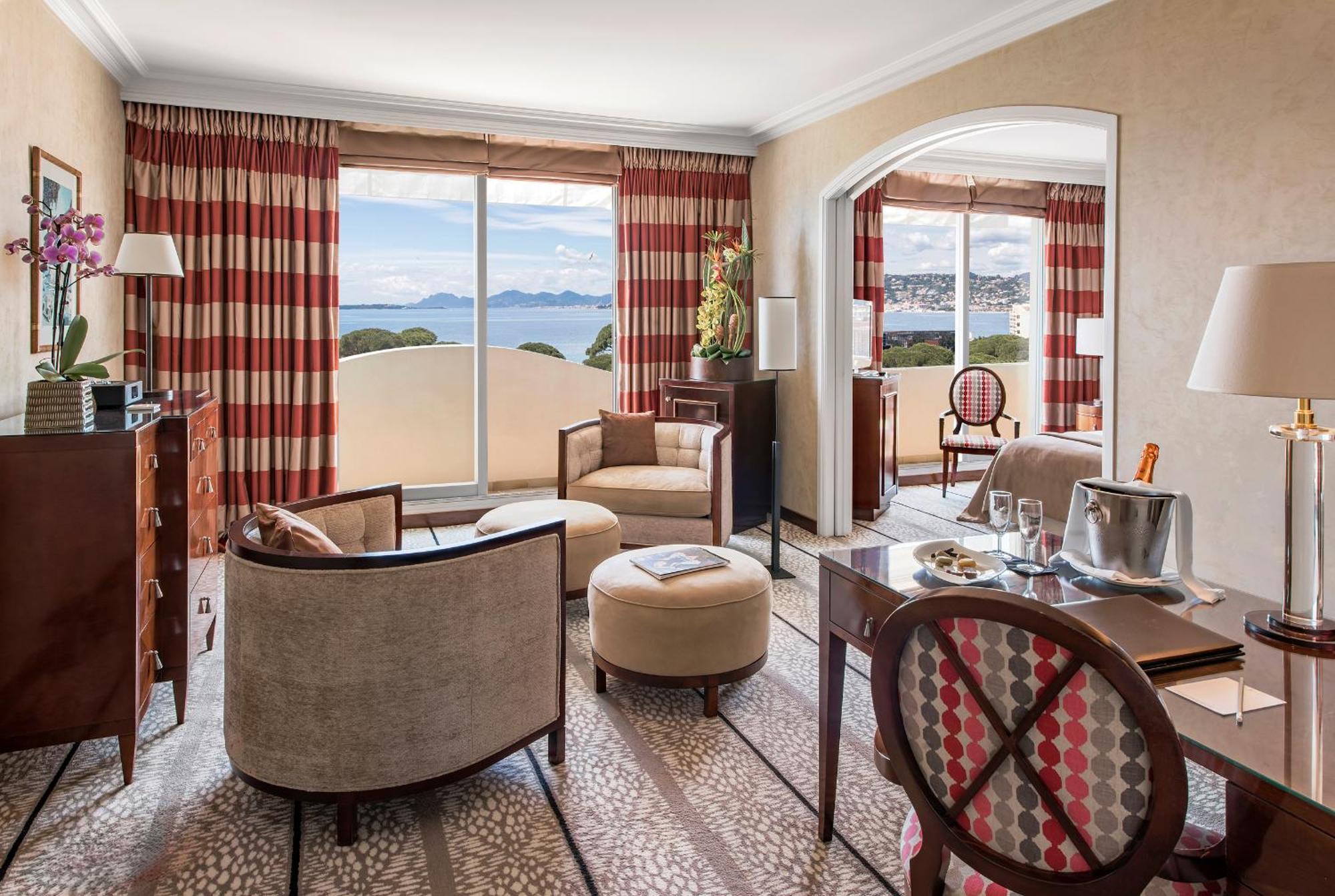 Suite with Sea View,1616871901:JPEG